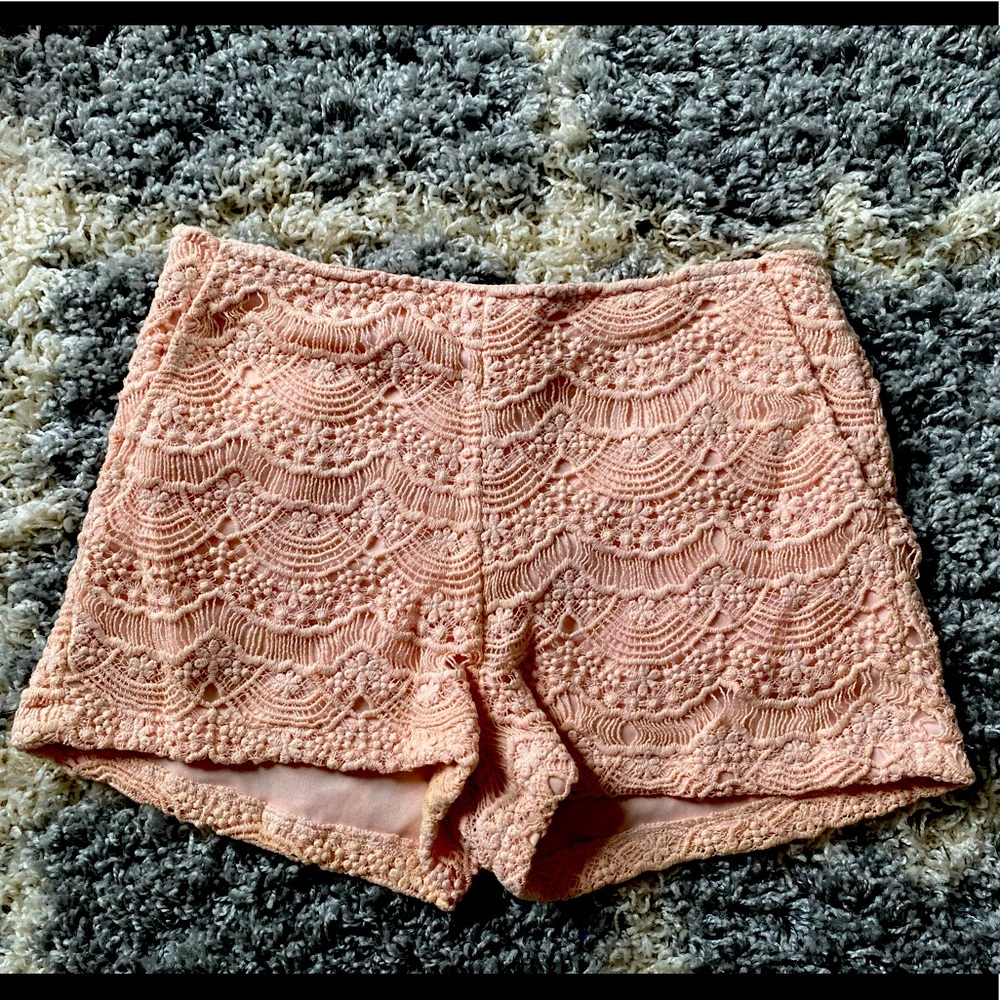 Pink forever 21 crochet shorts small